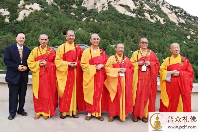 中华人间佛教联合总会到访龙泉寺